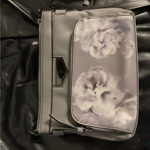 Simply Vera, vera wang